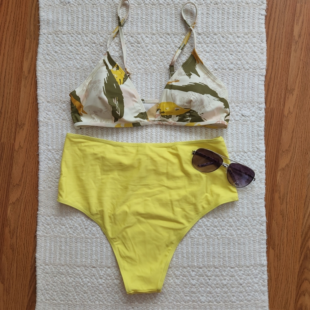 Tropical Yellow Bikini